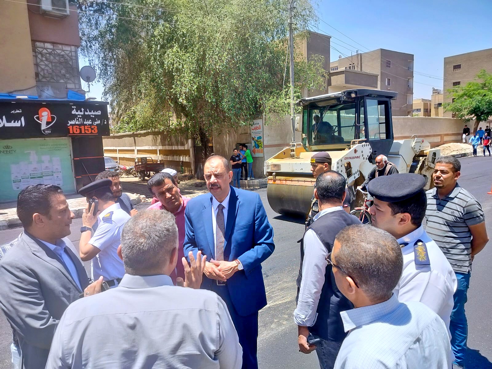 محافظ سوهاج يتفقد أعمال الرصف والتطوير بمدينة المراغة وشارع أسيوط سوهاج